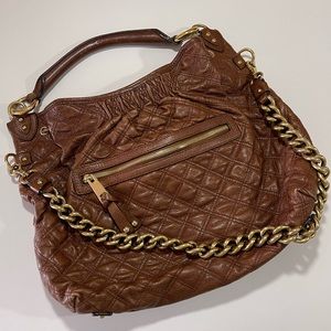 MARC JACOBS BROWN LEATHER QUILTED STAM HOBO BAG WITH Y/G FINISH SHOULDER CHAIN